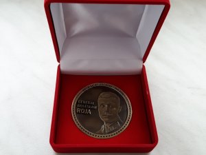 Okolicznościowy medal dla Centrum Szkolenia Policji