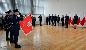 Policjanci w trakcie uroczystości pożegnania Komendanta CSP inp. Anny Jędrzejewskiej Szpak.